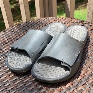 Gray Slides